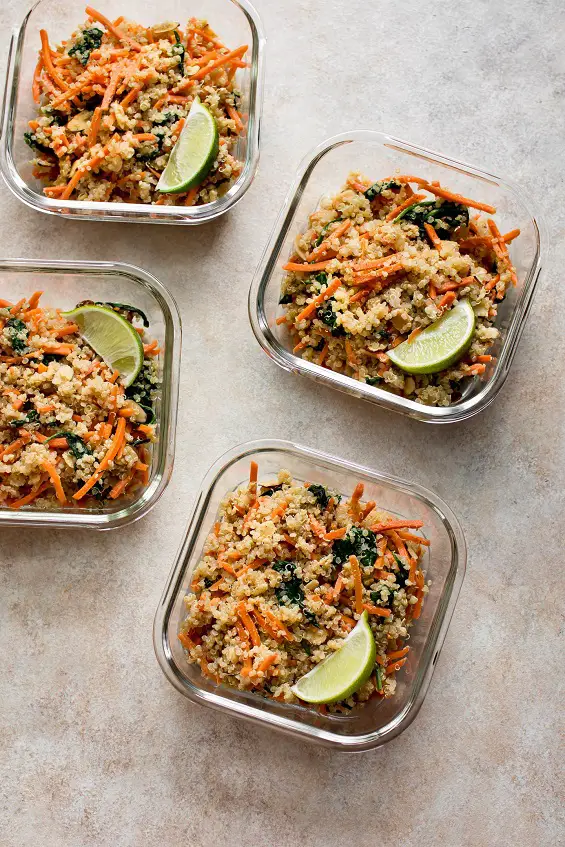 These easy high protein plant based vegan meal prep bowls are fast and flavorful. Quinoa and spinach make these an extra healthy, nutritious, and filling make ahead lunch idea.