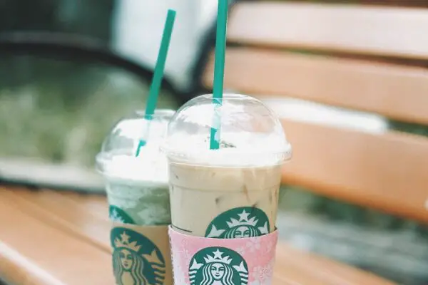 If you are looking for ways to get free Starbucks coffee, we have all the tips you need right here. Here is how to get free Starbucks drinks everyday for life. Get yourself free Starbucks coffee order right now #freecoffee #starbucks #coffeelovers #getcoffee