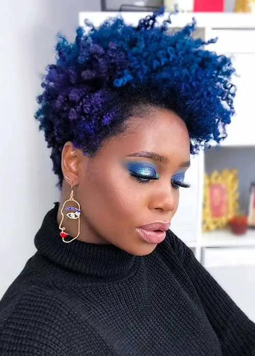 add colour to your short natural hairstyle
